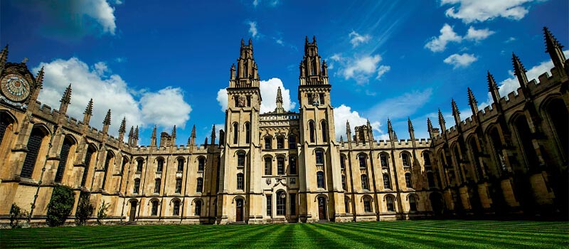 HOW TO APPLY TO A FOREIGN UNIVERSITY IN THE UK IN 2024