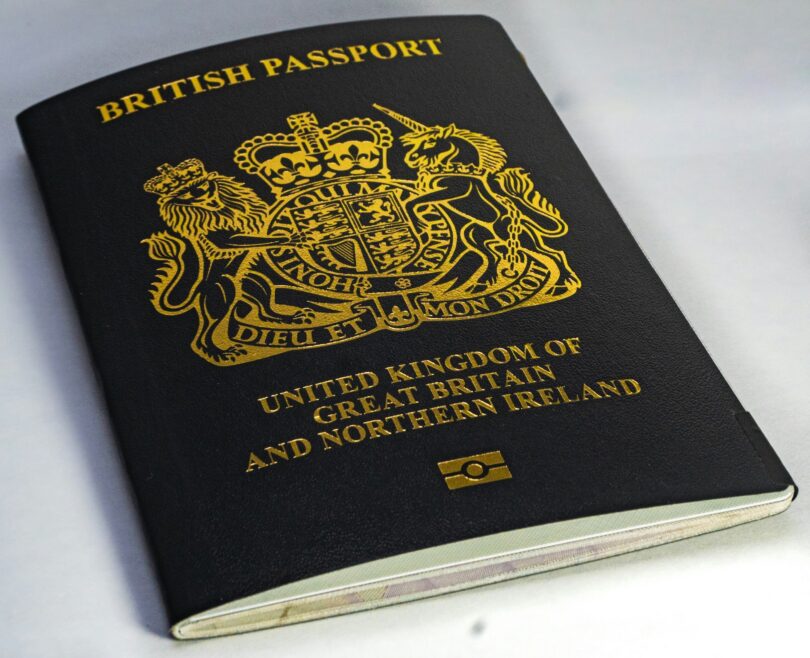 UK E-VISAS REPLACED RESIDENCE PERMITS BEGINNING JUNE 2025