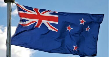 NEW ZEALAND PROVIDES 10-YEAR VISAS FOR PARENTS OF MIGRANTS