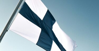 FINLAND TO PERMIT WORK-BASED RESIDENCE PERMIT HOLDERS TO CHANGE JOBS